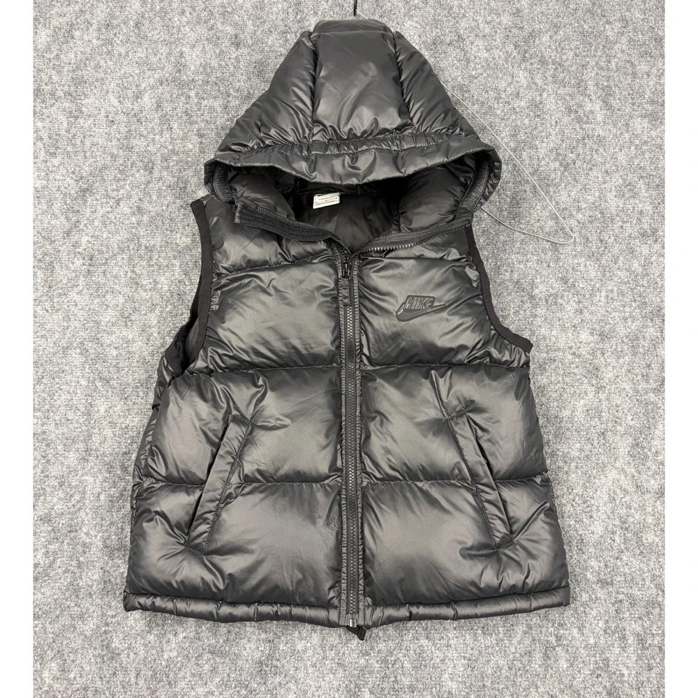 Nike Therma-FIT Puffer Vest Black Hooded Quilted Sleeveless Jacket Youth Medium